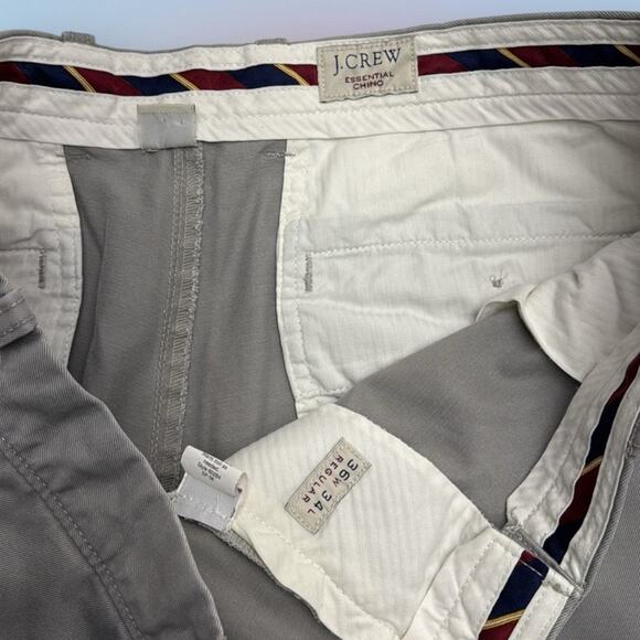 J. Crew Men's 36 x 34 Gray ESSENTIAL CHINO Pants - Picture 4 of 4